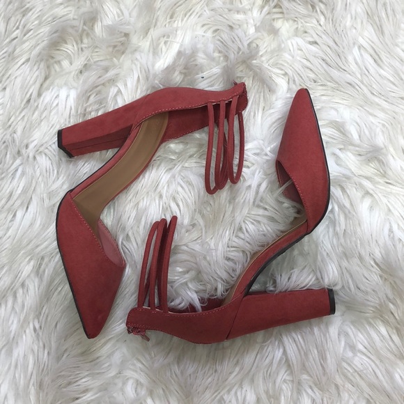 NWOT Red Pump Heels - Picture 2 of 4